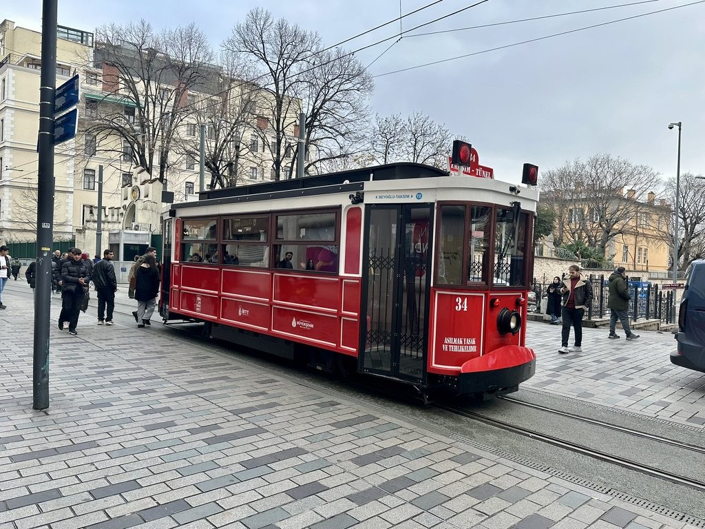 The red nostalgic tram on its Taksim–Tünel line